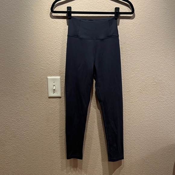 Girlfriend Collective XS Navy Blue Leggings - Picture 9 of 9